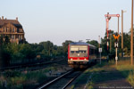 12. Juni 2006. 628 599. Zeitz. . Sachsen-Anhalt / Ca. 20:45 Uhr entstand die Aufnahme von 628 599 als RB 26133 Weißenfels - Zeitz bei der Einfahrt am Bahnsteig in Zeitz.